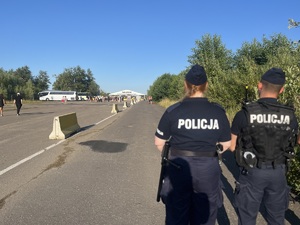 umundurowani policjanci